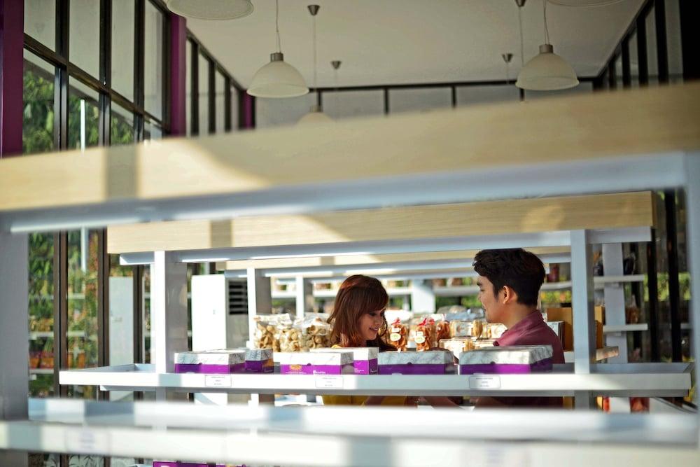 Grand Savero Hotel Bogor Zewnętrze zdjęcie