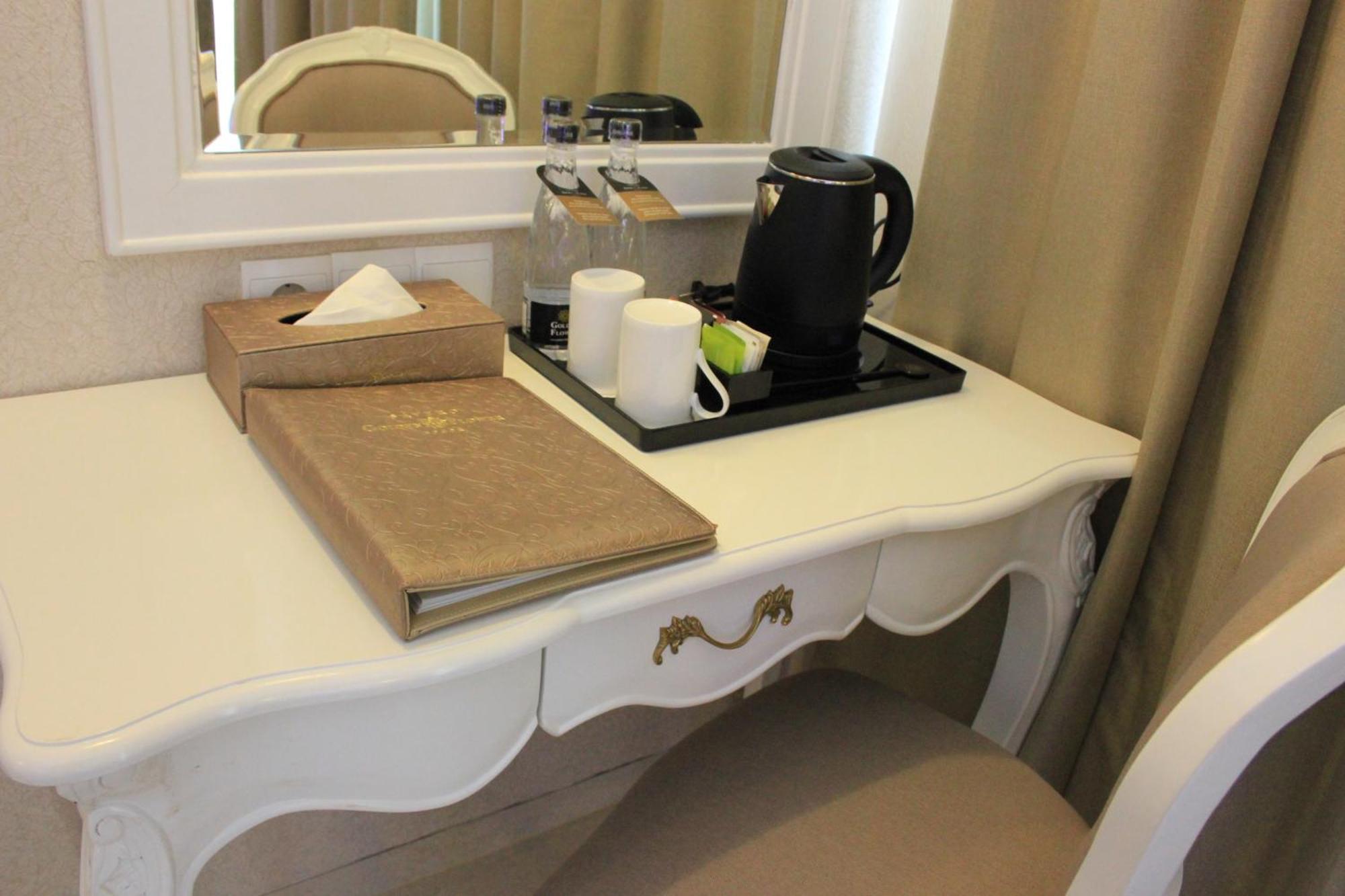 Grand Savero Hotel Bogor Pokój zdjęcie